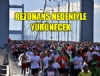 Maratoncular Boazii'ni yryerek geecek