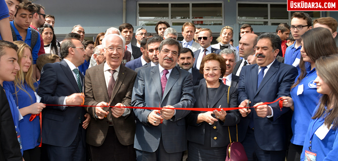 skdar novasyon Merkezi'nin aln Bakan Gllce yapt