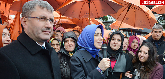 AK Partli kadnlar kadna iddeti skdar'da protesto etti