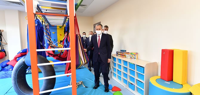 Türkiye'nin En Kapsamlı ve Gelişmiş Otizm Merkezi Üsküdar'da açıldı