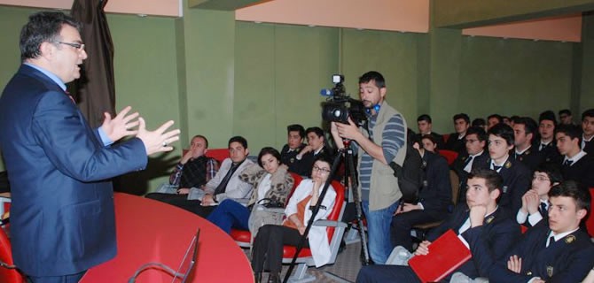 Üsküdar Üniversitesi'nin 'Engelsiz Okul' projesi