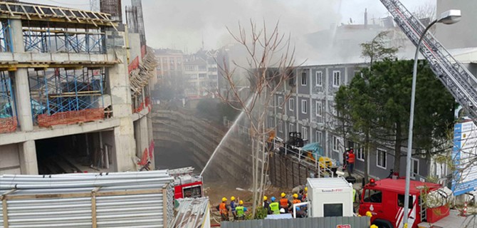 Vakıfbank Spor Kompleksi inşaatında yangın çıktı